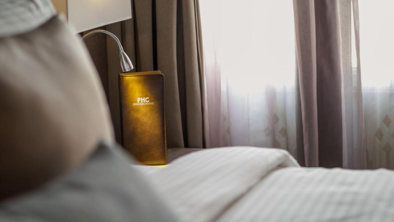 Hutton Suite Hotel Managed By The Ascott Limited George Town Ngoại thất bức ảnh